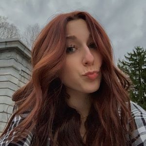 Meet your Posher, Pamela